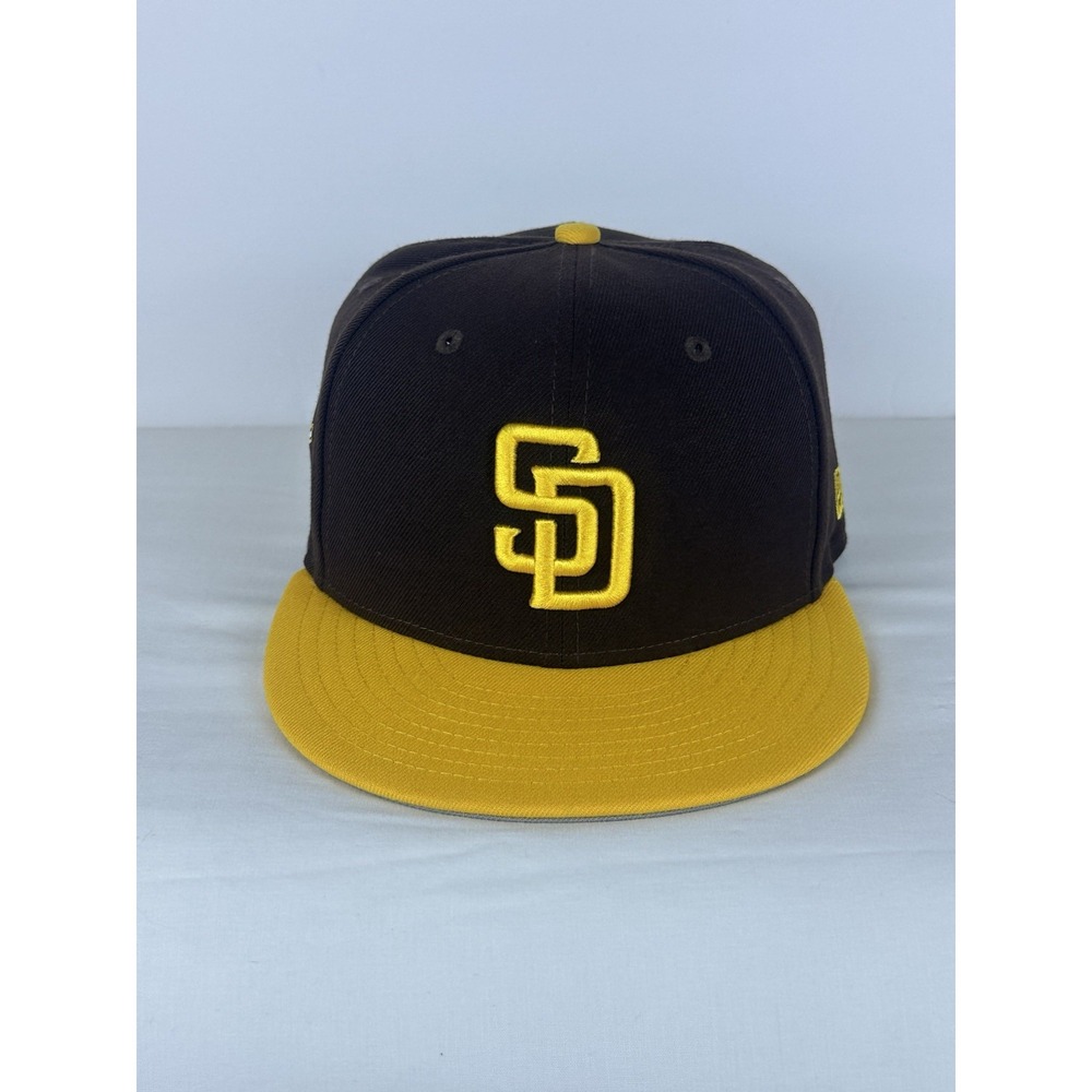 San Diego Padres New Era 9FIFTY SnapBack Baseball Hat Cap MLB